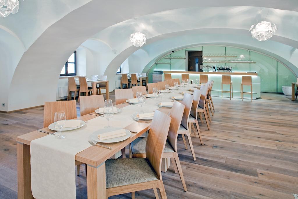 Hotel Zamecka Sypka 布兰斯科 外观 照片