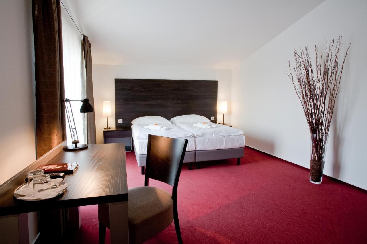 Hotel Zamecka Sypka 布兰斯科 外观 照片